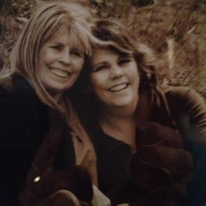 Meet your Posher, Tina